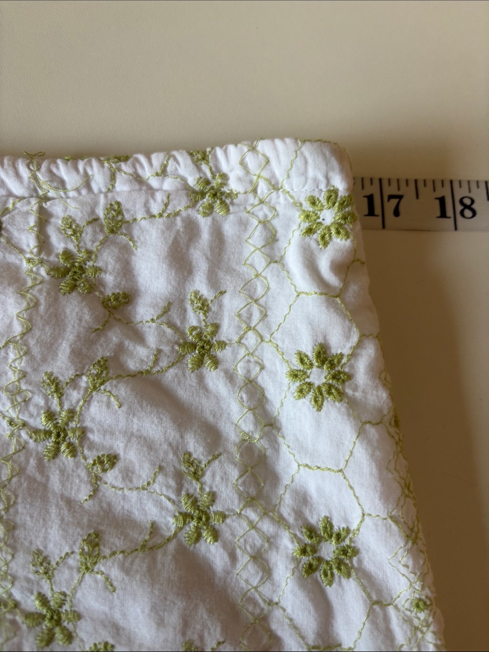 Wet Seal Cottage White Dainty Floral Embroidered 100% Cotton Mini Skirt Small - Picture 7 of 10